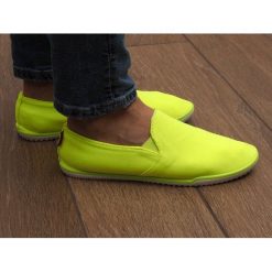 Żółte Wsuwane Tenisówki Lycra BL180 Żółty. Żółte trampki dziewczęce ButyModne, bez wzorów, z lycry, bez zapięcia. Za 59,00 zł.