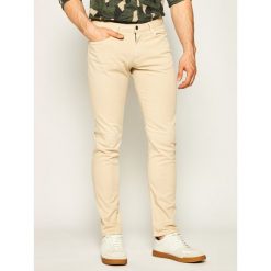 Spodnie materiałowe Emporio Armani 3H1J06 1N4ZZ 0128. Brązowe jeansy męskie Emporio Armani, m, bez wzorów, z elastanu. W wyprzedaży za 399,00 zł.