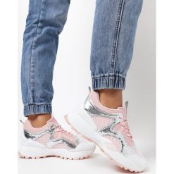 Różowe Sneakersy Iphisielle. Różowe sneakersy damskie Born2be. Za 89,99 zł.