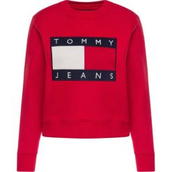Bluza Tommy Jeans Tjw Flag Crew DW0DW07414. Żółte bluzy damskie Tommy Jeans, xs, bez wzorów, z bawełny, bez rękawów, bez kaptura. W wyprzedaży za 429,00 zł.