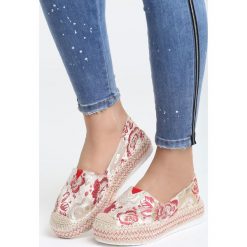 Czerwone Espadryle You Changed. Czerwone espadryle damskie Born2be, z haftami, bez obcasa. Za 49,99 zł.