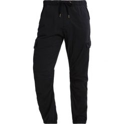 INDICODE JEANS LEWY Bojówki black. Czarne jeansy męskie marki INDICODE JEANS. Za 149,00 zł.