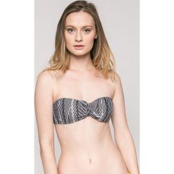 Guess Jeans - Biustonosz kąpielowy. Czarne stroje kąpielowe damskie Guess Jeans, s, z aplikacjami, z elastanu. W wyprzedaży za 119,90 zł.