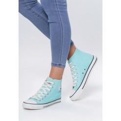 Niebieskie Trampki Step On It. Niebieskie trampki i tenisówki damskie marki Inny, bez wzorów, przed kolano, na sznurówki. Za 49,99 zł.