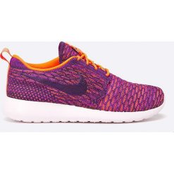 Nike Sportswear - Buty Roshe One Flyknit. Szare bez kategorii marki Nike Sportswear, z materiału. W wyprzedaży za 269,90 zł.