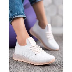 Sneakersy z transparentnĄ podeszwĄ. Sneakersy damskie SHELOVET. Za 99,00 zł.