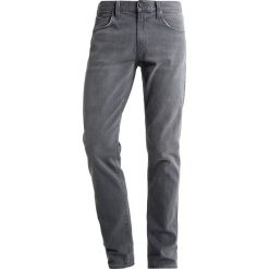 Jeansy męskie: J Brand TYLER Jeansy Slim Fit grey luna