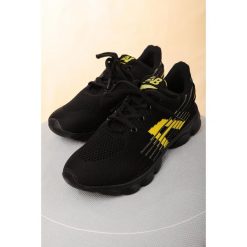 Czarne buty sportowe sznurowane casu 204/31y. Czarne buty sportowe damskie Casu, bez wzorów, sportowe. W wyprzedaży za 39,99 zł.