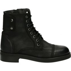 Botki - D6 OXI BLACK. Czarne botki damskie na zamek Venezia, z nubiku. Za 289,00 zł.