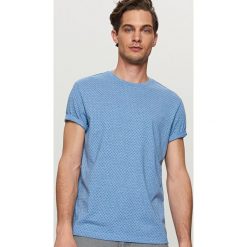 T-shirty męskie: T-shirt z nadrukiem w fale – Niebieski