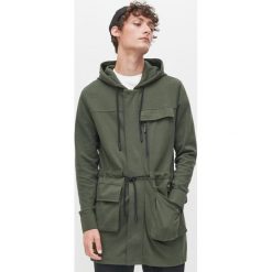 Długa bluza z kapturem -. Bluzy damskie Reserved, s, bez wzorów, z kapturem, z długim rękawem, długie, z kapturem. Za 139,99 zł.