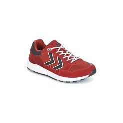 Buty Hummel 3S SPORT. Czerwone buty sportowe damskie Hummel, bez wzorów, bez zapięcia. Za 319,20 zł.