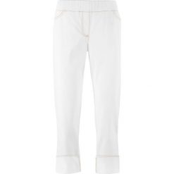 Legginsy 3/4 bonprix biały. Białe jegginsy damskie marki bonprix, z jeansu. Za 69,99 zł.