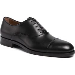 Półbuty BOSS - Stanford 50417635 10208736 01 Black 001. Czarne buty wizytowe męskie Boss, ze skóry, bez zapięcia. W wyprzedaży za 769,00 zł.