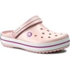 Klapki CROCS - Crocband 11016 Pearl Pink/Wild Orchid. Różowe klapki damskie Crocs, bez wzorów, z tworzywa sztucznego, bez obcasa. Za 199,00 zł.