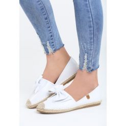 Białe Espadryle Little Talks. Białe espadryle damskie Born2be, bez wzorów, z materiału, bez obcasa, na obcasie. Za 79,99 zł.