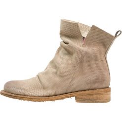 Botki damskie: Felmini GREDO Botki capucino