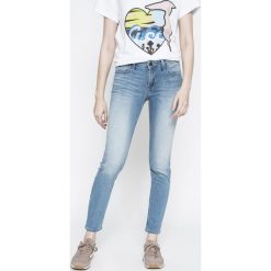 Lee - Jeansy SCARLETT. Niebieskie jeansy damskie skinny marki Lee, l, z elastanu. W wyprzedaży za 259,90 zł.