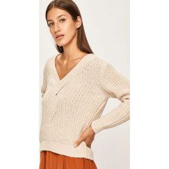 Answear - Sweter. Brązowe swetry damskie ANSWEAR, s, bez wzorów, z wiskozy, bez rękawów, bez kaptura. W wyprzedaży za 69,90 zł.