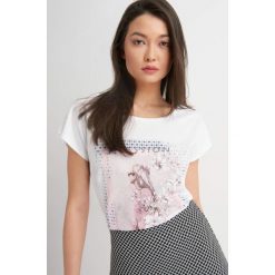 T-shirty damskie: T-shirt z nadrukiem
