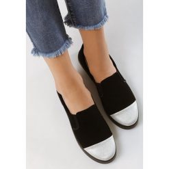 Czarne Slip On Lenny. Czarne trampki i tenisówki damskie Born2be, bez wzorów, bez zapięcia. Za 49,99 zł.