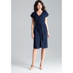 Sukienka do pracy granatowa - xl. Sukienki damskie e-margeritka.pl, xl, bez wzorów, z poliesteru, eleganckie, z krótkim rękawem, krótkie, bez kaptura. Za 174,99 zł.