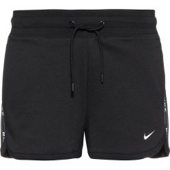 Szorty dresowe w kolorze czarnym. Czarne szorty damskie Nike Women, xl, z nadrukiem, z dresówki. W wyprzedaży za 82,95 zł.
