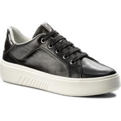 Sneakersy GEOX - D Nhenbus A D828DA 00085 C9999 Black. Czarne półbuty damskie Geox, ze skóry ekologicznej. W wyprzedaży za 299,00 zł.
