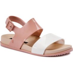 Sandały MELISSA - Cosmic Sandal III Ad 32495 Beige/White/Pink 53279. Różowe klapki damskie Melissa, bez wzorów, z tworzywa sztucznego, bez obcasa. Za 319,00 zł.