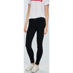 Levi's - Jeansy 710. Czarne jeansy damskie Levi's®, s. Za 379,90 zł.