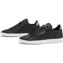 LE COQ SPORTIF COURTSTAR W PREMIUM > 1920558. Trampki i tenisówki damskie le coq sportif, bez wzorów, ze skóry, bez zapięcia. W wyprzedaży za 229,99 zł.