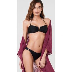 Stroje dwuczęściowe damskie: NA-KD Swimwear Dół bikini z metalowymi kółkami – Black
