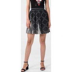 Guess Spódnica Czarny. Czarne spódniczki damskie Guess, xs, z aplikacjami, z poliesteru. Za 447,95 zł.