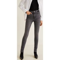Mango - Jeansy Soho. Szare jeansy damskie marki Mango, bez wzorów, z elastanu, z podwyższonym stanem. Za 139,90 zł.