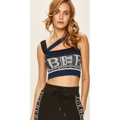 Iceberg - Top. Czerwone bluzki damskie Iceberg, s, bez wzorów, z wiskozy, z dekoltem karo. W wyprzedaży za 499,90 zł.