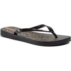 Japonki IPANEMA - Animal Print IV Fem 82881 Black/Black 20766. Czarne klapki damskie Ipanema, bez wzorów, z tworzywa sztucznego, bez obcasa. W wyprzedaży za 69,00 zł.