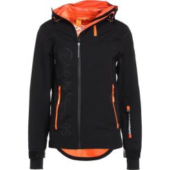 Superdry BASEJUMPER Kurtka snowboardowa black. Czarne kurtki narciarskie męskie Superdry, m, z materiału. W wyprzedaży za 879,20 zł.