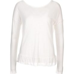Koszulka w kolorze białym. Białe t-shirty damskie Benetton, xs, z wełny, z dekoltem w łódkę, z długim rękawem. W wyprzedaży za 45,95 zł.