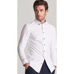 Bawełniana koszula slim fit - Biały. Białe koszule męskie Reserved, s, z bawełny. Za 99,99 zł.