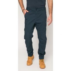 Jack Wolfskin - Spodnie Willcox. Niebieskie spodnie męskie marki Jack Wolfskin, na co dzień, m, bez wzorów, z elastanu, casualowe. W wyprzedaży za 329,90 zł.