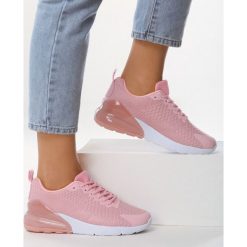 Różowe Buty Sportowe Think Likely. Różowe buty sportowe damskie Born2be, bez wzorów, sportowe. Za 109,99 zł.