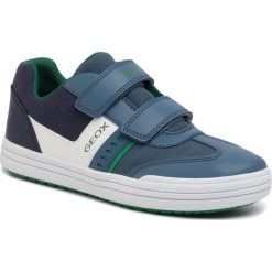 Sneakersy GEOX - J Elvis B J02A4B 0BU10 C4277 D Avio/Navy. Niebieskie trampki chłopięce Geox, bez wzorów, ze skóry ekologicznej, na rzepy. W wyprzedaży za 169,00 zł.