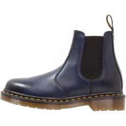 Buty zimowe męskie: Dr. Martens ANTIQUE Botki navy