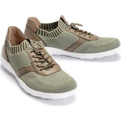 RIEKER REMONTE R3511-54 green, półbuty damskie. Zielone półbuty damskie Rieker Remonte, bez wzorów, bez obcasa, bez zapięcia. Za 299,90 zł.