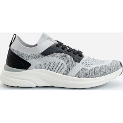 Sneakersy w sportowym stylu - Szary. Szare sneakersy męskie Reserved, bez zapięcia. Za 159,99 zł.