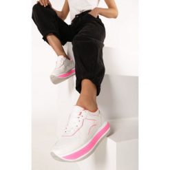 Biało-Fuksjowe Sneakersy Astirise. Białe buty sportowe damskie Born2be. Za 89,99 zł.