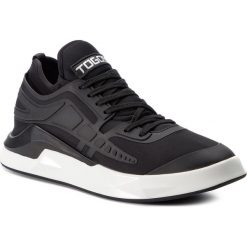 Sneakersy TOGOSHI - TG-04-02-000028 601. Czarne sneakersy męskie Togoshi, na co dzień, bez wzorów, ze skóry, bez zapięcia. W wyprzedaży za 249,00 zł.