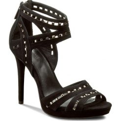 Sandały MICHAEL MICHAEL KORS - Honey Sandal 40R7HNHA1S Black. Czarne klapki damskie MICHAEL Michael Kors, bez wzorów, ze skóry, bez obcasa, na obcasie. W wyprzedaży za 369,00 zł.