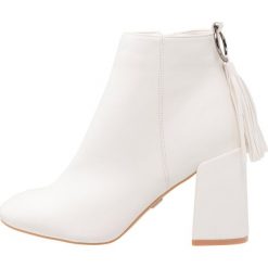 Botki damskie lity: Lost Ink Wide Fit NEVE TASSEL Botki na obcasie white