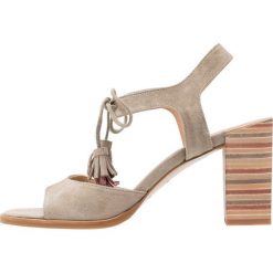 Rzymianki damskie: PERLATO Sandały kaki/blush